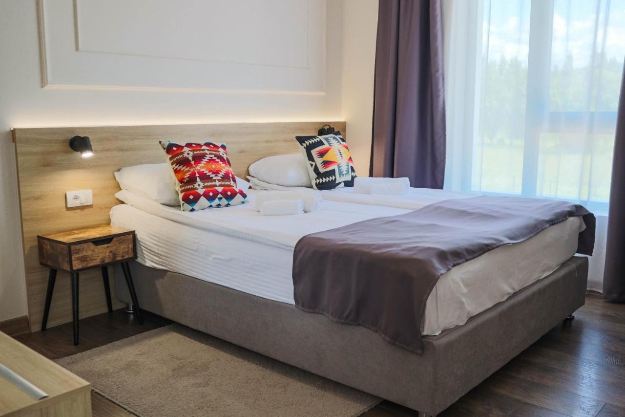 Hotel Dijana بايرت المظهر الخارجي الصورة