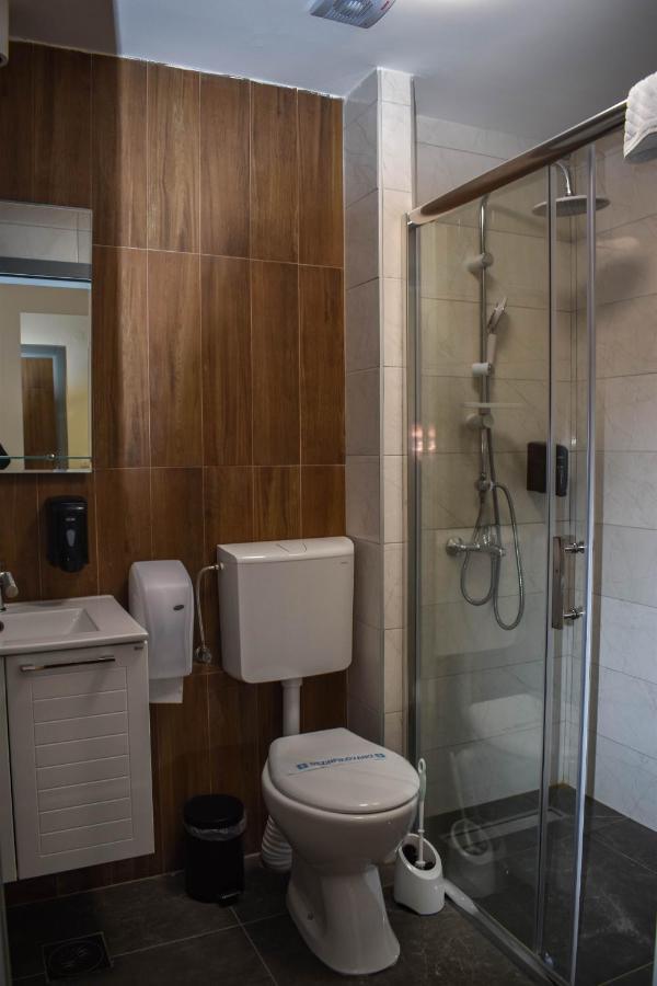 Hotel Dijana بايرت المظهر الخارجي الصورة