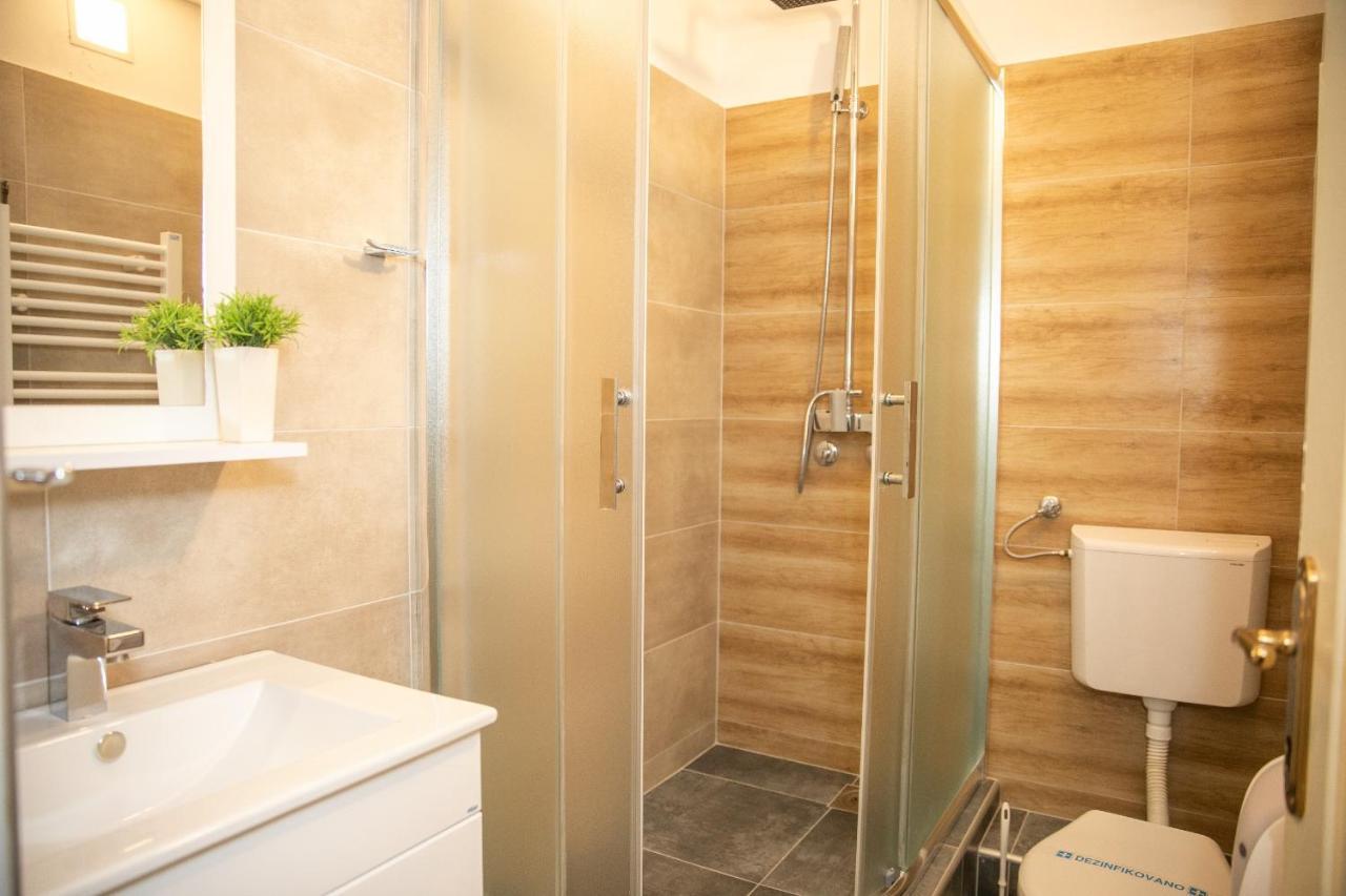 Hotel Dijana بايرت المظهر الخارجي الصورة
